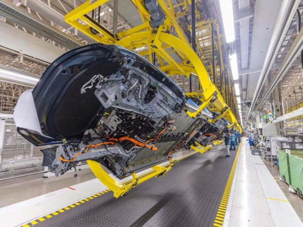 科技引擎驅動中國汽車出海 汽車零部件產業的崛起與挑戰